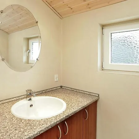 Casa vacanze Three-bedroom Holiday In 35